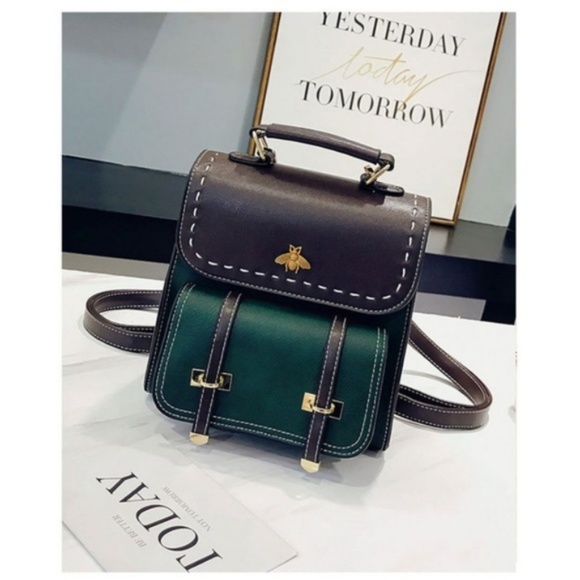 Chicksdesire Handbags - 2021 BEST SELLER ! - Golden Bee Leather Backpack